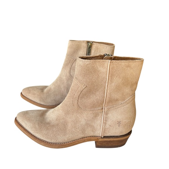 Ankle_Boots_&_Booties